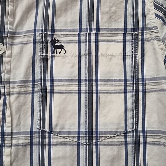 Men's Atakoka Bay Button Down Shirt - Picture 2 of 6